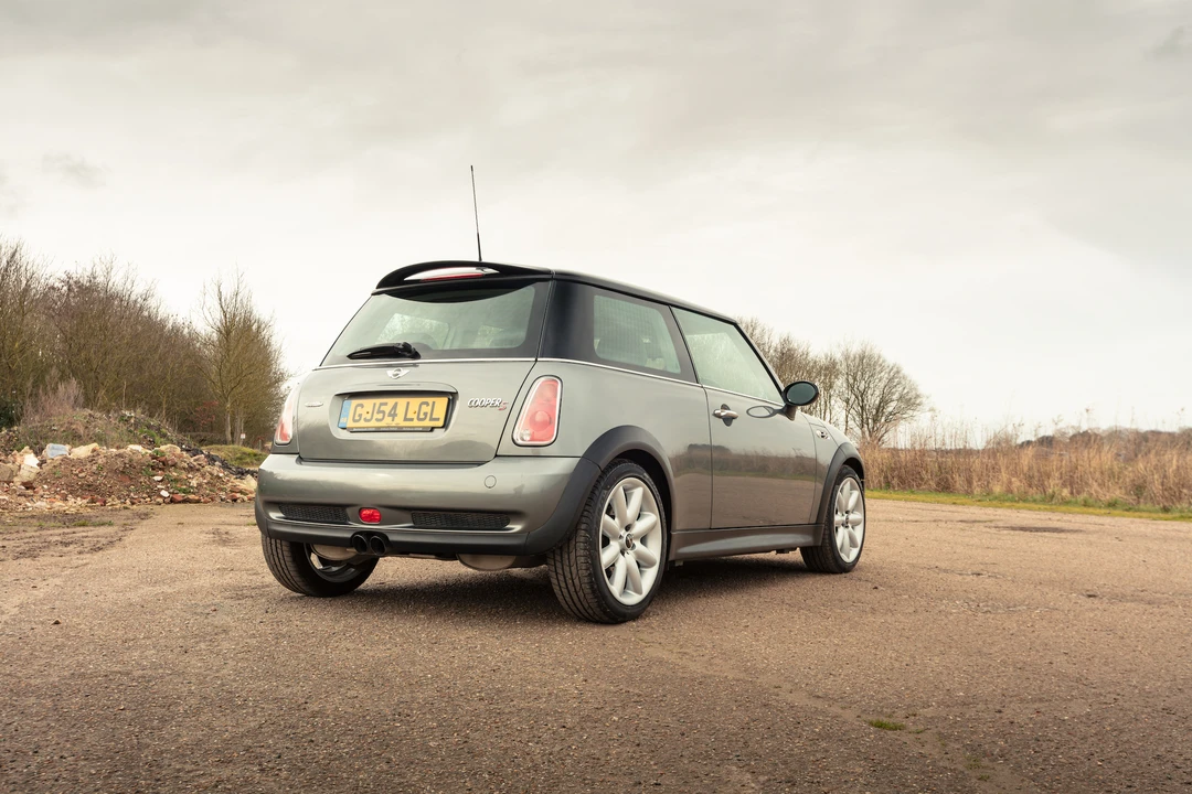 2004 Mini Mini Cooper S 1st Gen - Image 14 of 31