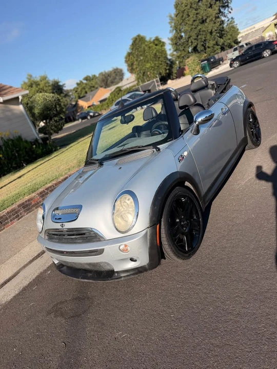 2004 Mini Mini Cooper S 1st Gen - Image 5 of 12