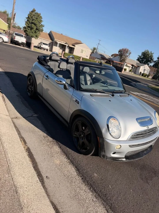2004 Mini Mini Cooper S 1st Gen - Image 6 of 12