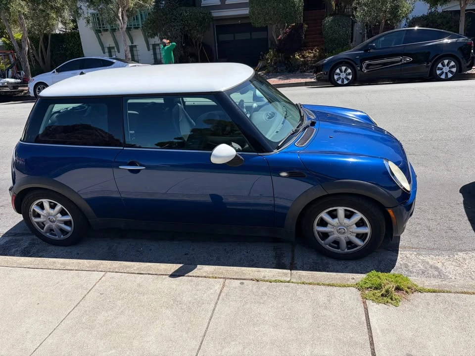 2004 Mini Mini 1st Gen - Image 3 of 15