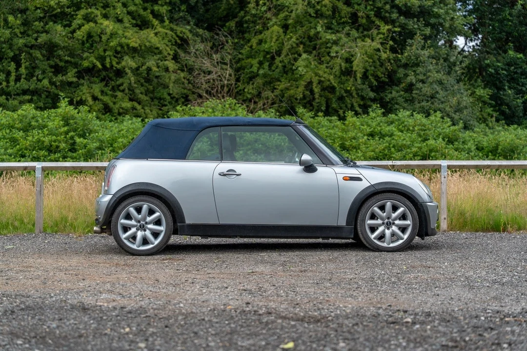 2004 Mini Mini 1st Gen - Image 29 of 30