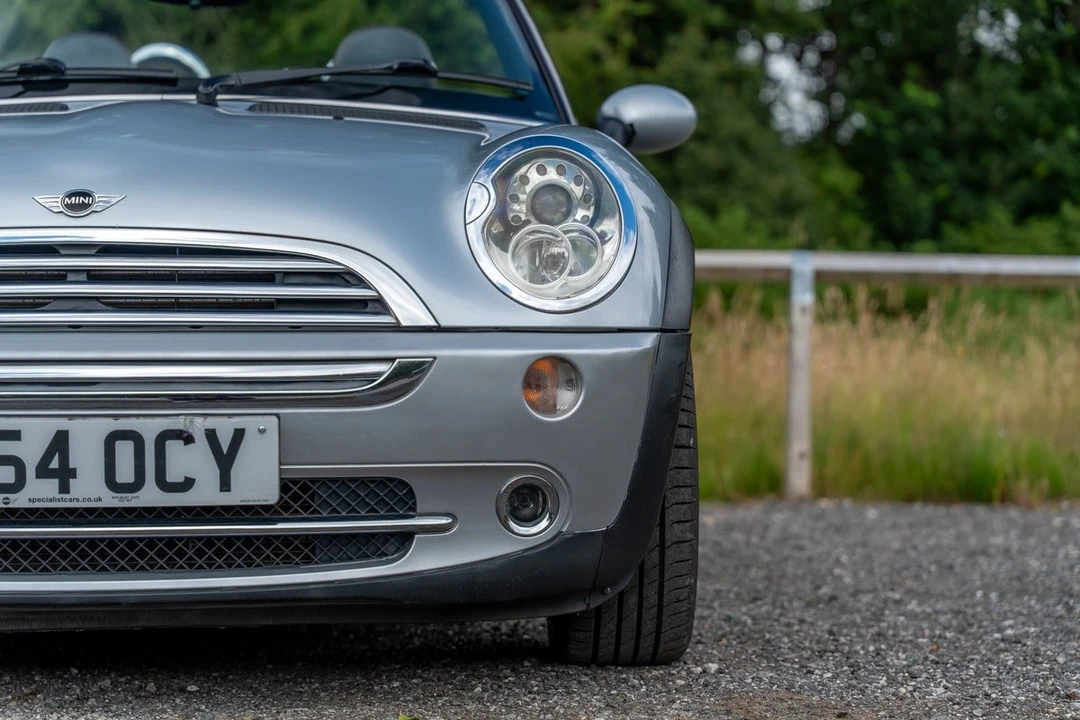 2004 Mini Mini 1st Gen - Image 18 of 30