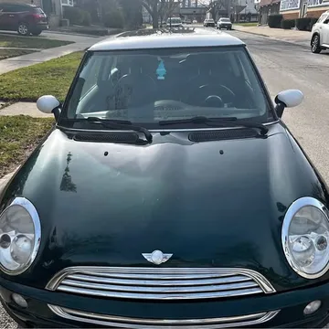 2004 MINI Cooper Hatchback 2D