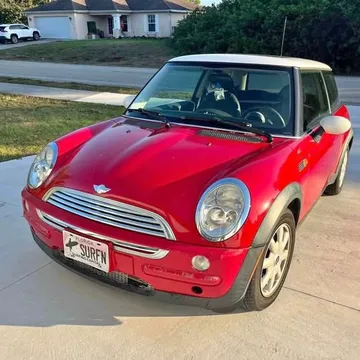 2004 MINI Cooper Hatchback 2D