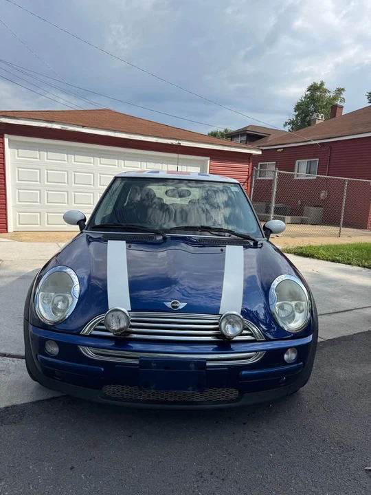 2004 Mini Mini Cooper S 1st Gen - Image 9 of 15