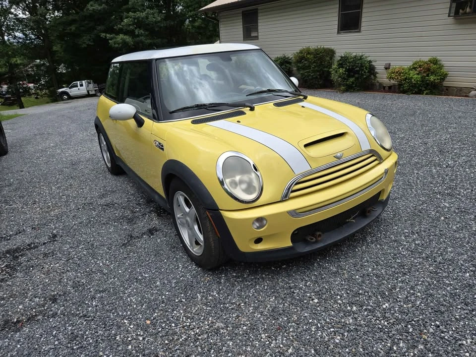 2004 Mini Mini Cooper S 1st Gen - Image 2 of 7