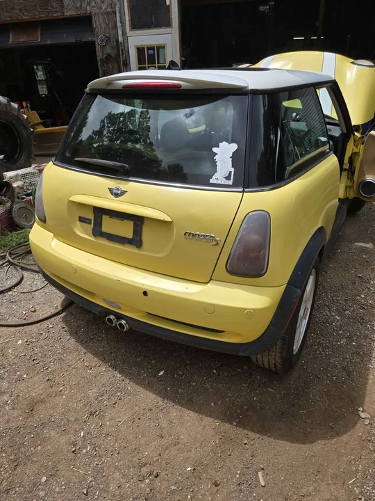 2004 Mini Mini Cooper S 1st Gen - Image 4 of 7