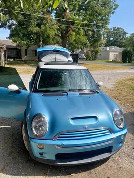 2004 MINI Cooper S Hatchback 2D