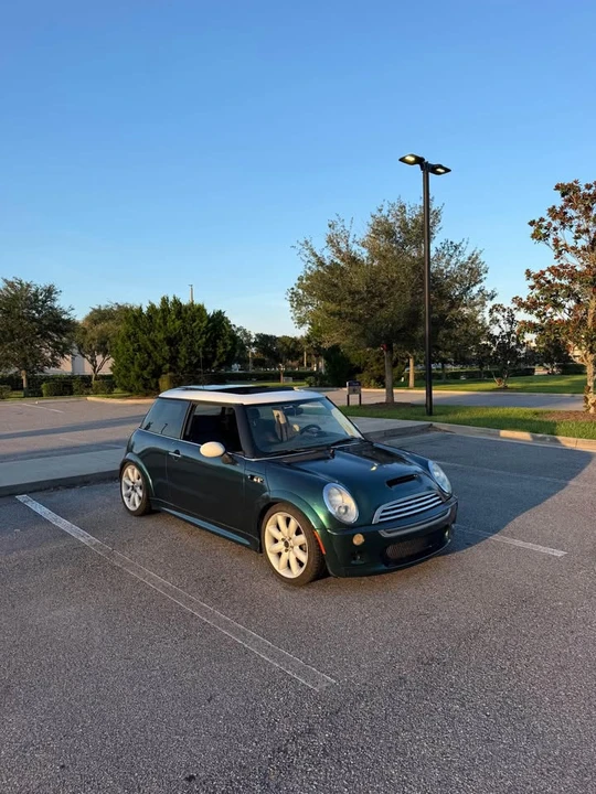 2004 Mini Mini Cooper S 1st Gen - Image 2 of 12