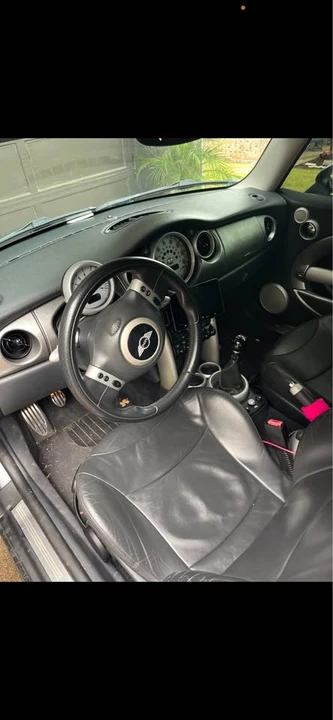 2004 Mini Mini Cooper S 1st Gen - Image 4 of 4
