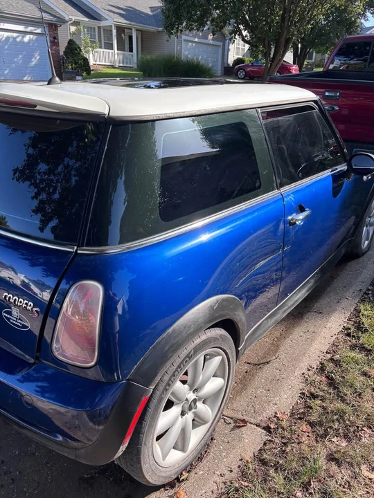 2004 Mini Mini Cooper S 1st Gen - Image 3 of 4