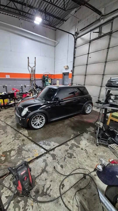 2004 Mini Mini Cooper S 1st Gen - Image 3 of 7