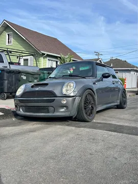 2004 MINI Cooper S Hatchback 2D