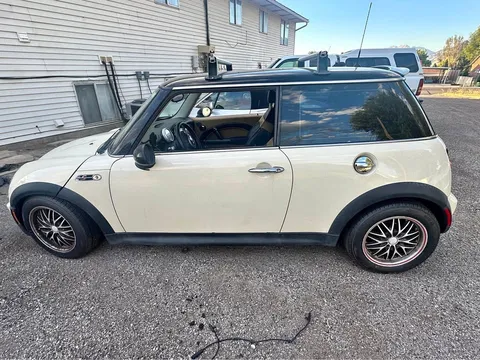 2004 MINI Cooper S Hatchback 2D