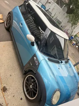 2004 MINI Cooper Cooper S Hatchback 4D