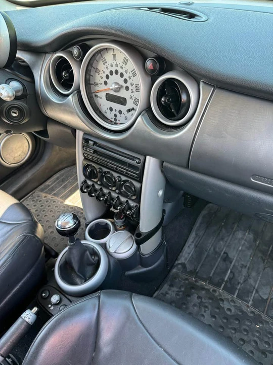 2004 Mini Coupe & Roadster - Image 4 of 6