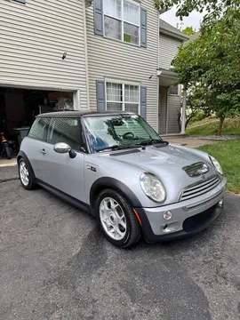 2004 MINI Cooper S Hatchback