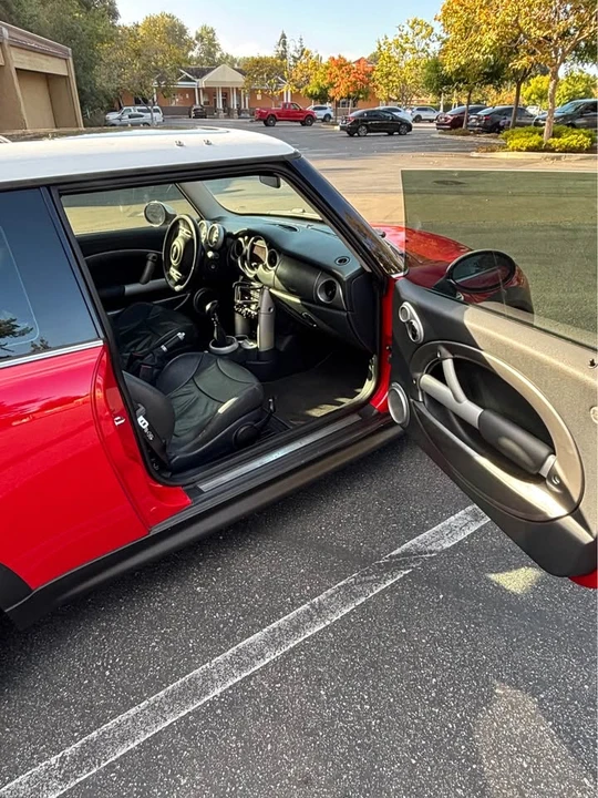 2004 Mini Mini John Cooper Works 1st Gen - Image 6 of 6