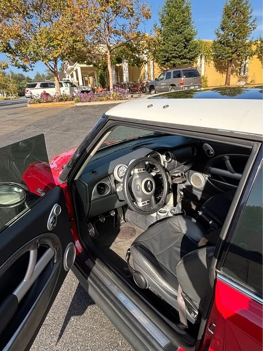 2004 Mini Mini John Cooper Works 1st Gen - Image 5 of 6