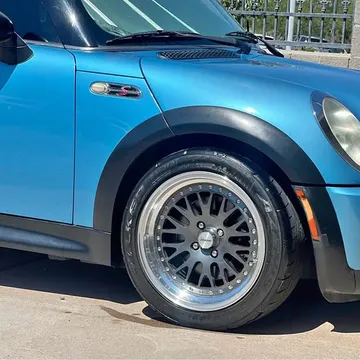 2004 MINI Cooper John Cooper Works