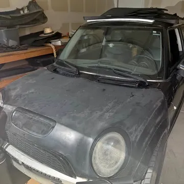 2004 MINI Cooper John Cooper Works Hatchback 2D