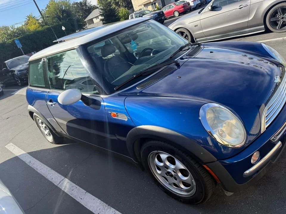 2004 Mini Mini 1st Gen - Image 2 of 5