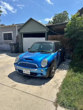 2004 MINI Cooper S Hatchback 2D