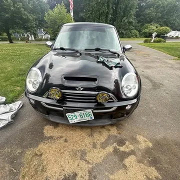 2004 MINI Cooper S Hatchback