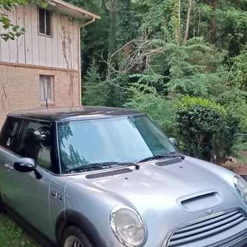 2004 MINI Cooper S Hatchback 2D