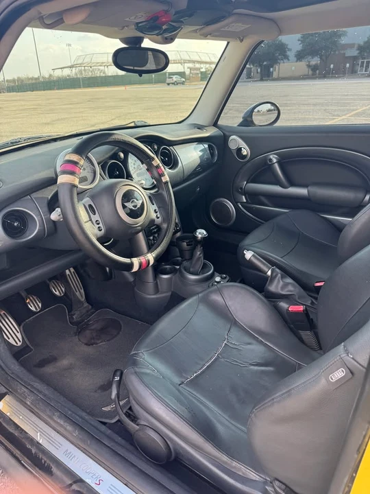 2004 Mini Mini Cooper S 1st Gen - Image 12 of 15