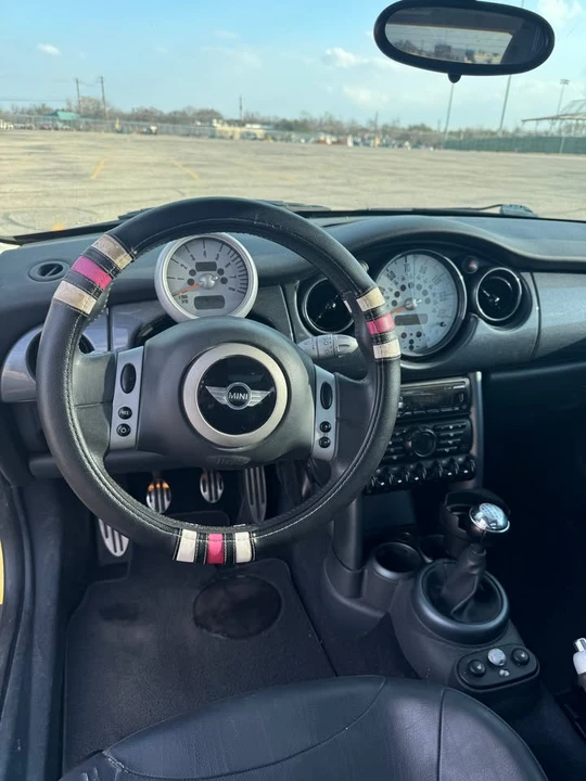 2004 Mini Mini Cooper S 1st Gen - Image 11 of 15
