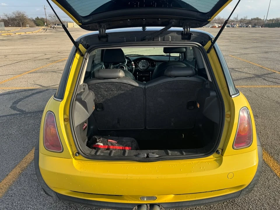2004 Mini Mini Cooper S 1st Gen - Image 8 of 15