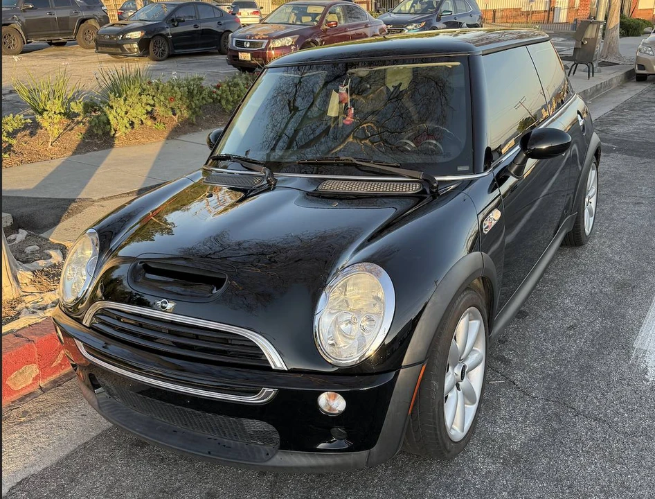 2004 Mini Mini Cooper S 1st Gen - Image 2 of 7