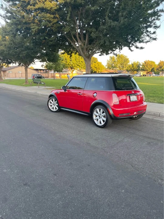 2004 Mini Mini Cooper S 1st Gen - Image 3 of 7