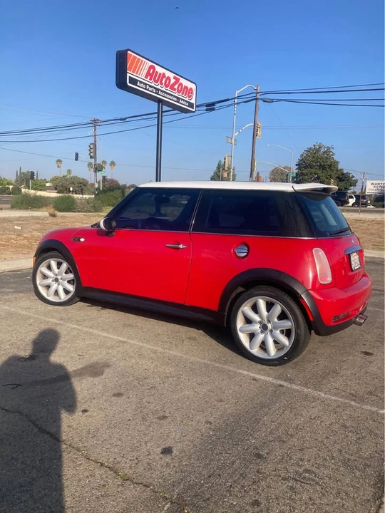 2004 Mini Mini Cooper S 1st Gen - Image 2 of 8