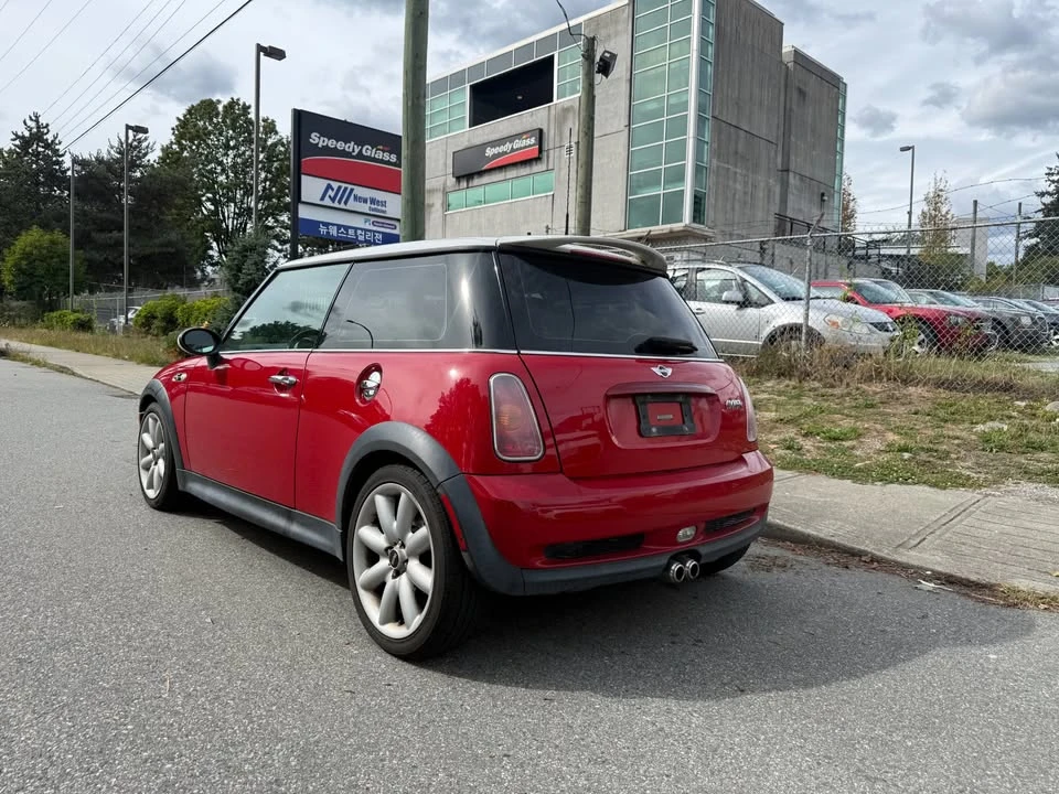 2004 Mini Mini Cooper S 1st Gen - Image 7 of 19