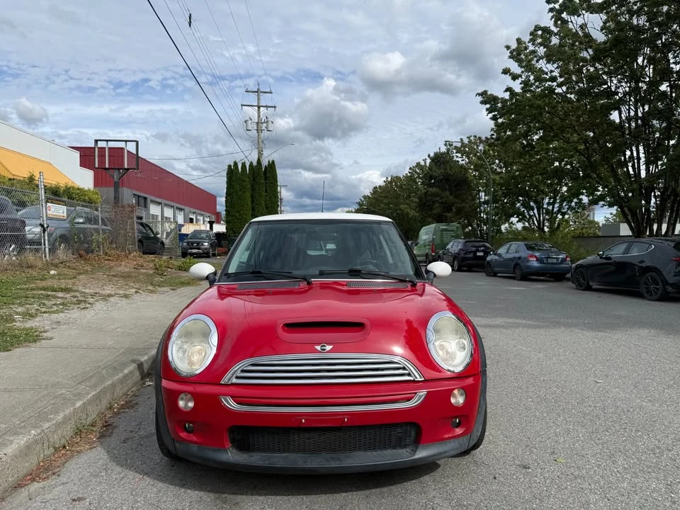 2004 Mini Mini Cooper S 1st Gen - Image 2 of 19