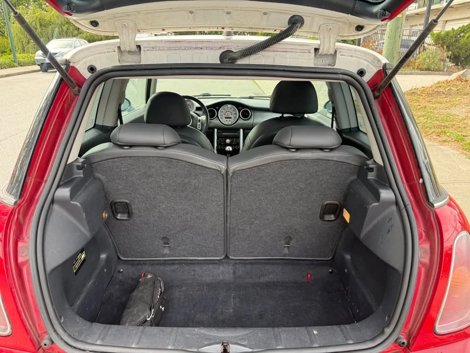 2004 Mini Mini Cooper S 1st Gen - Image 11 of 19