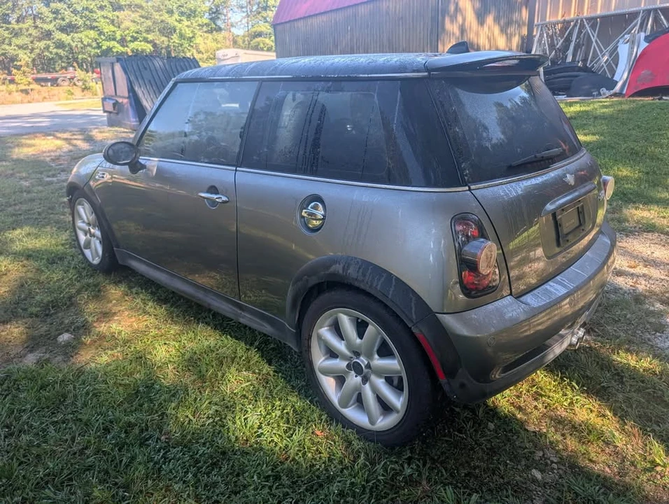 2004 Mini Mini Cooper S 1st Gen - Image 10 of 12