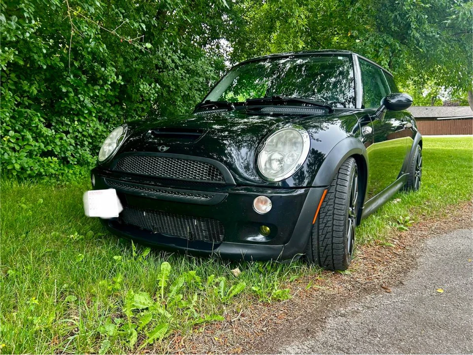 2004 Mini Mini Cooper S 1st Gen - Image 3 of 5