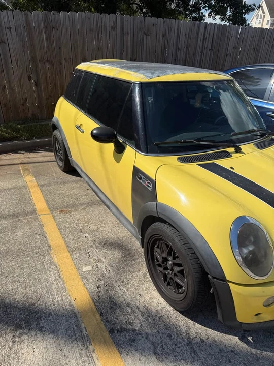 2004 Mini Mini Cooper S 1st Gen - Image 2 of 5