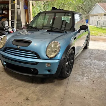 2004 MINI Hardtop 2 Door Cooper S Classic Hatchback 2D