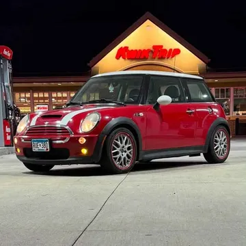 2004 MINI Cooper S Hatchback