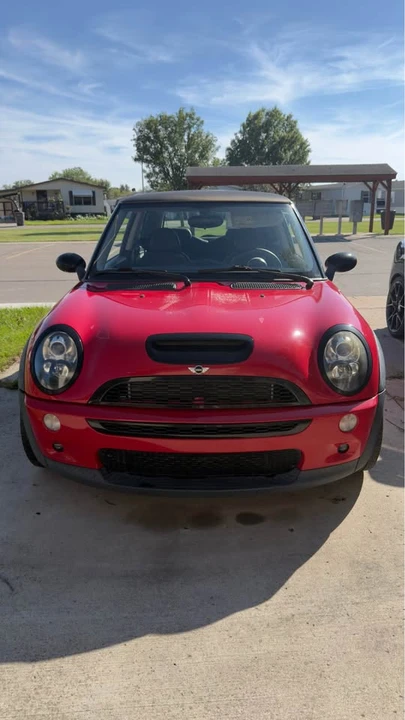 2004 Mini Mini Cooper S 1st Gen - Image 2 of 9