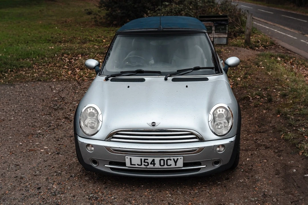 2005 Mini Mini 1st Gen - Image 13 of 30