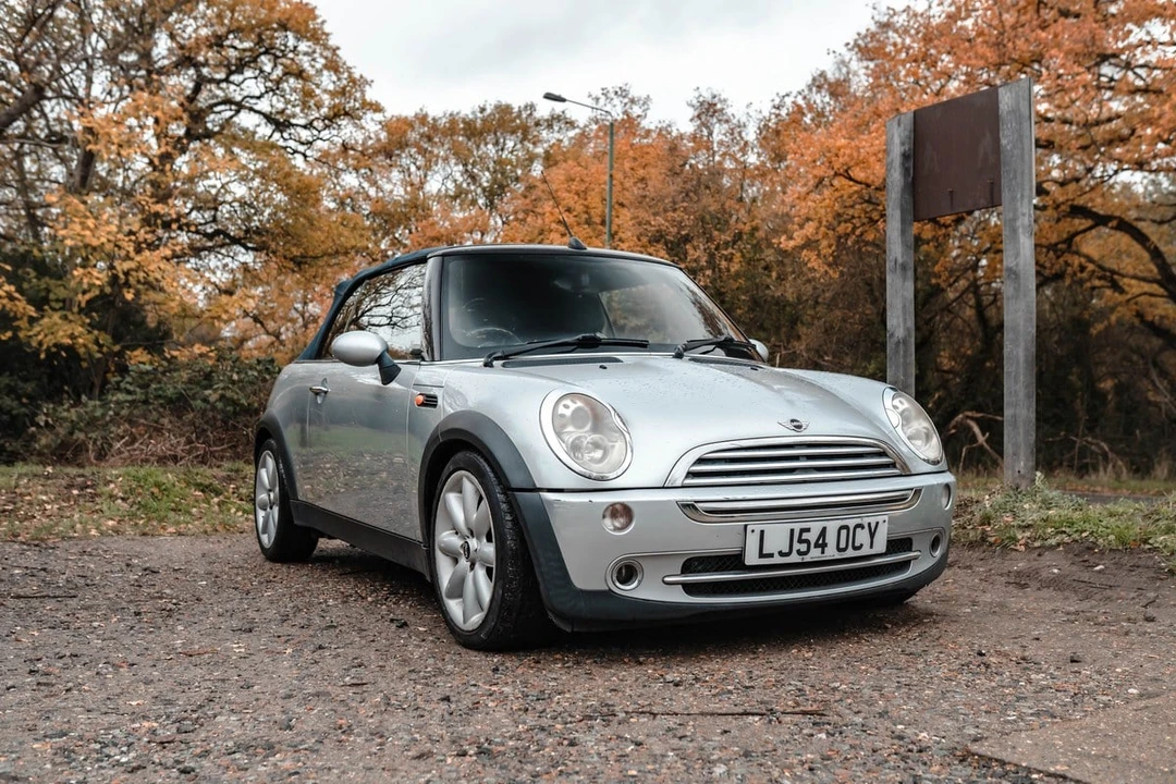 2005 Mini Mini 1st Gen - Image 2 of 30