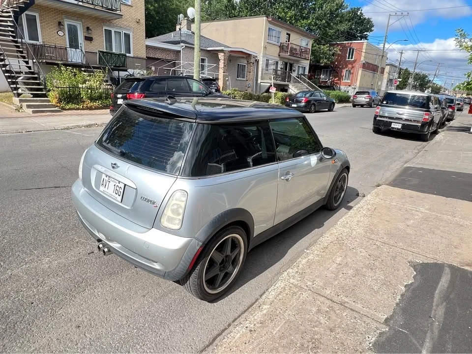 2004 Mini Mini 1st Gen - Image 2 of 10