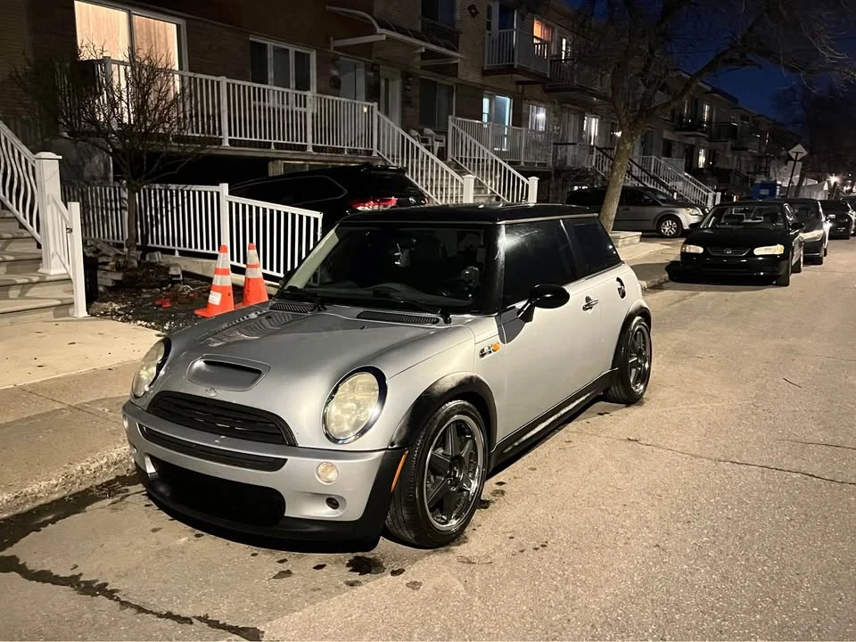 2004 Mini Mini 1st Gen - Image 4 of 10