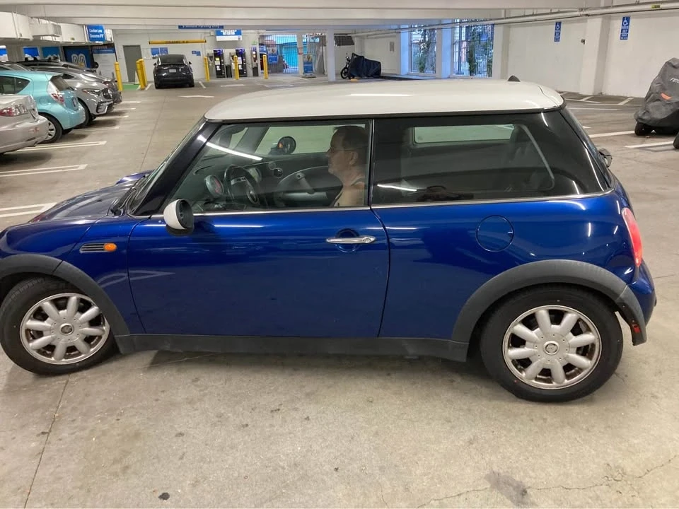 2004 Mini Mini 1st Gen - Image 2 of 11
