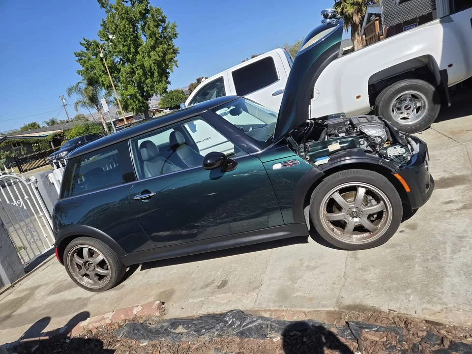 2004 Mini Mini Cooper S 1st Gen - Image 7 of 8